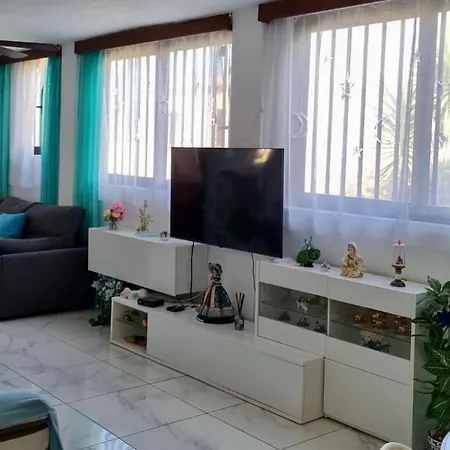 Family Close To The Sea Apartment Los Cristianos (Tenerife)